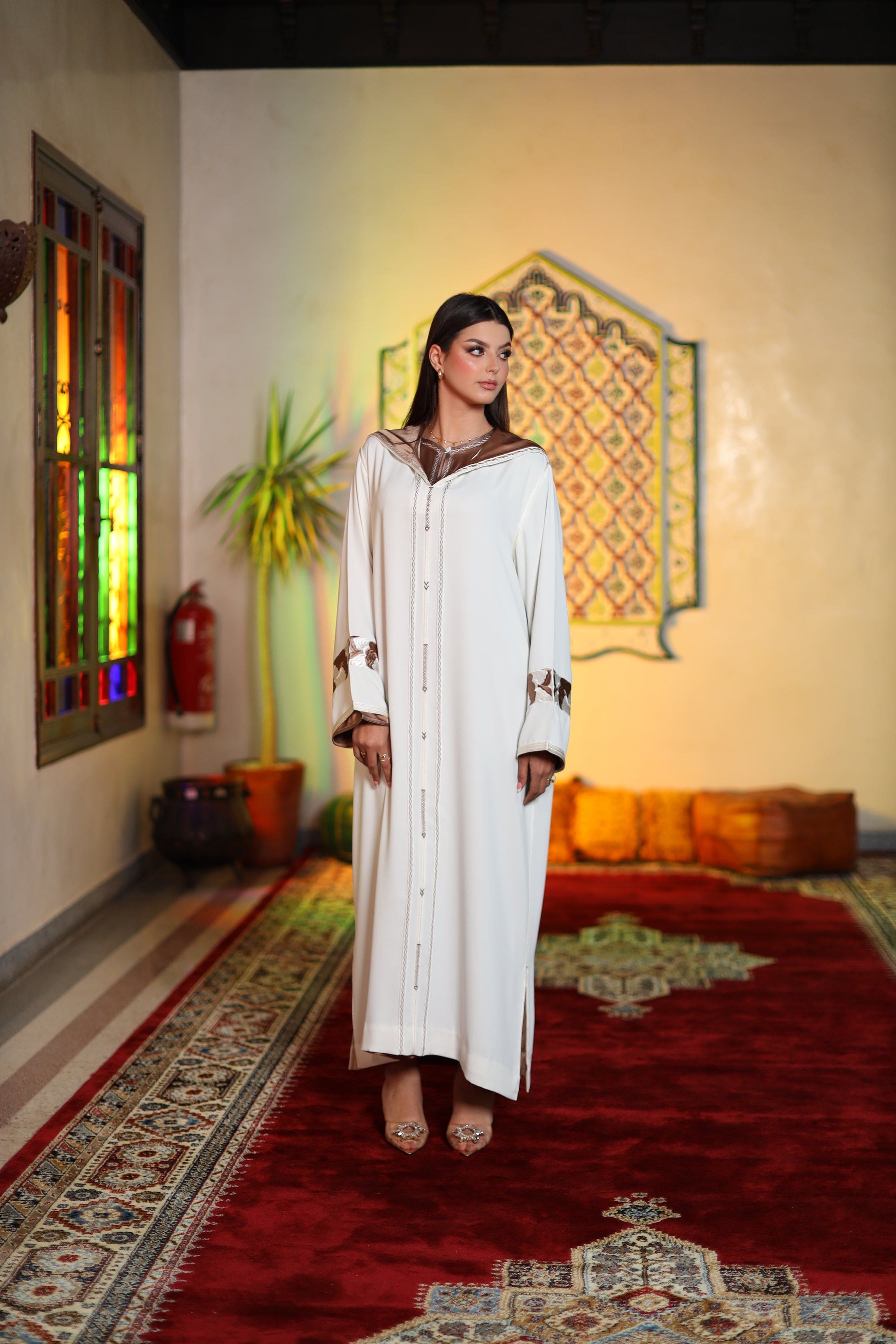 Jellaba Deux Pièces Blanche en Berchman – Raffinement et Élégance