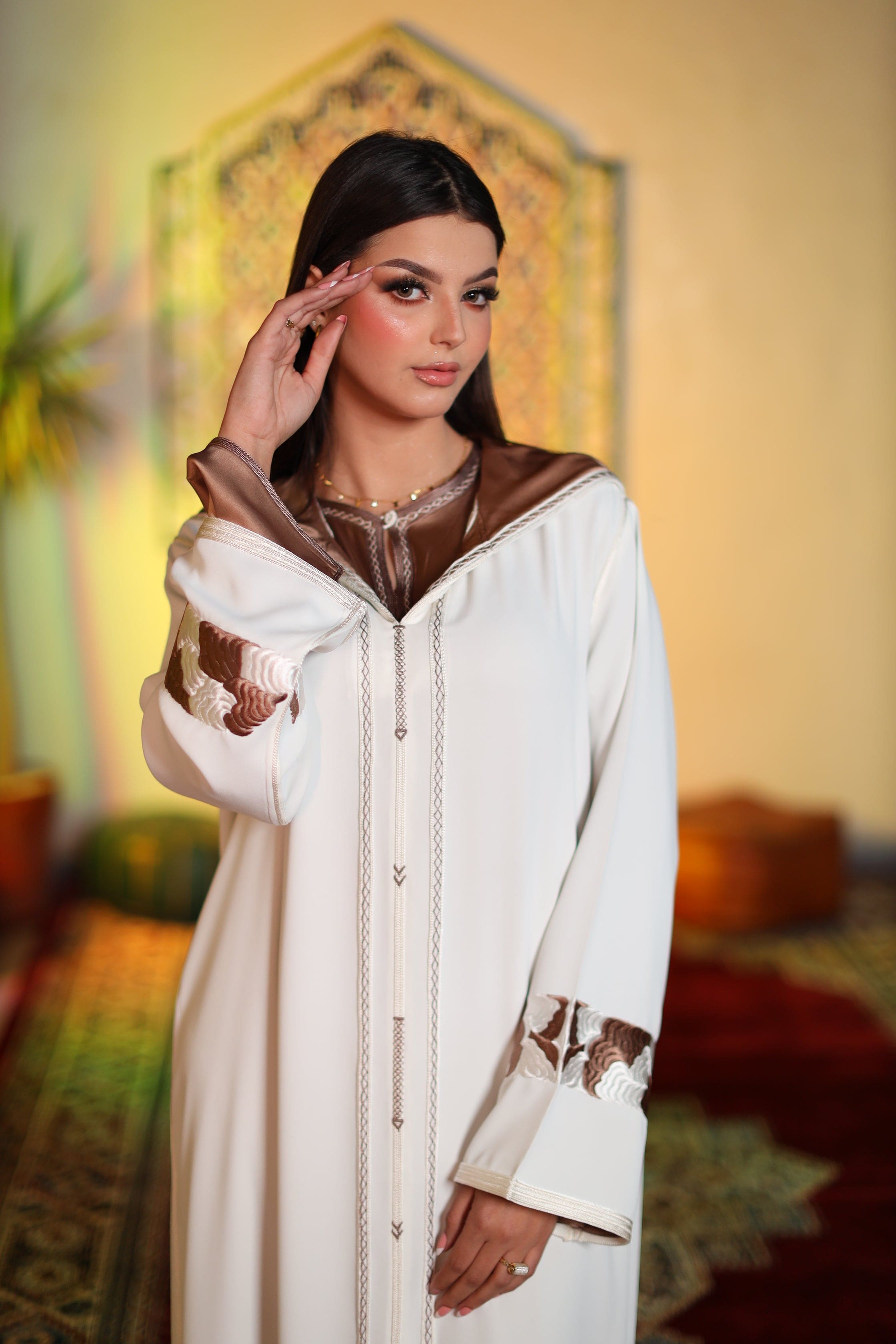 Jellaba Deux Pièces Blanche en Berchman – Raffinement et Élégance