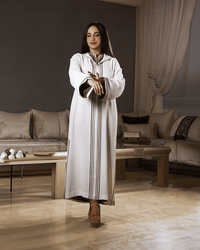 Jellaba Deux Pièces Blanche – L’Élégance Pure | Maison Lunaris