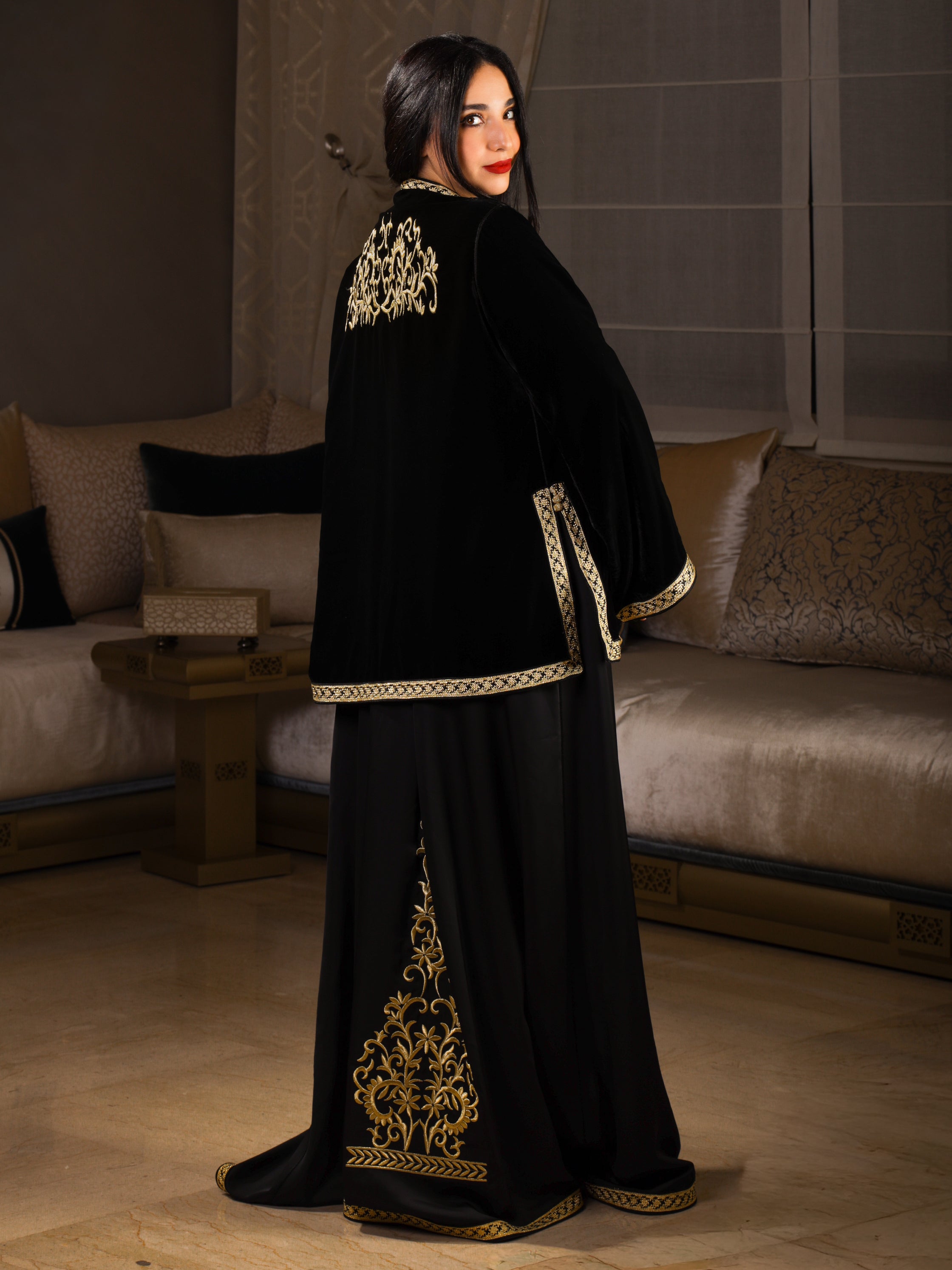 Grand Caftan Noir Deux Pièces – Majesté & Élégance | Maison Lunaris