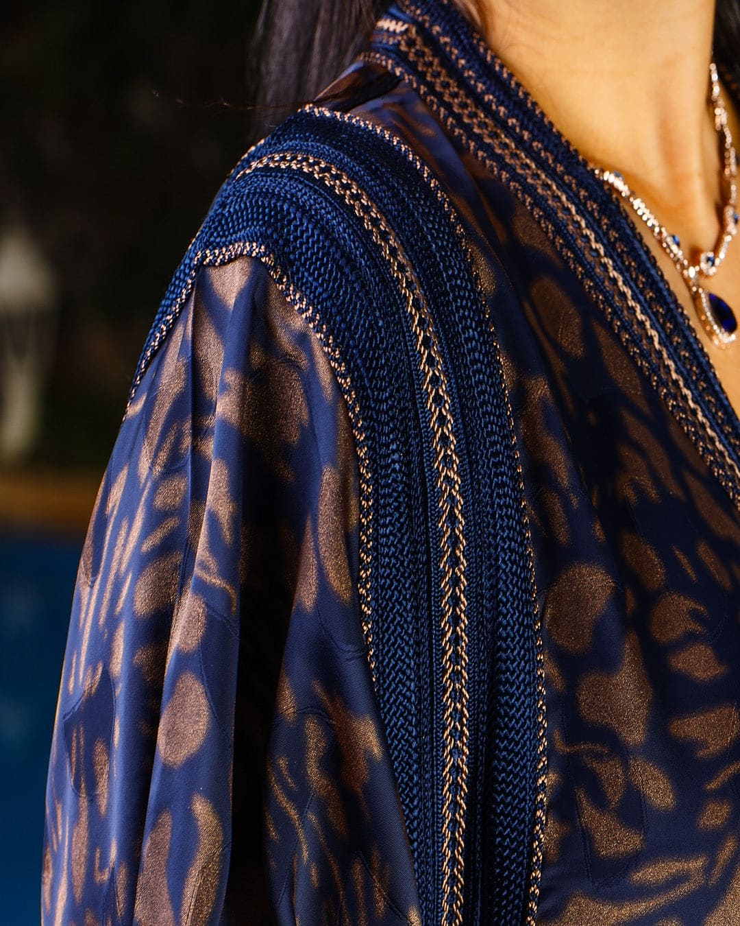 Caftan Bleu Majestueux – L’Élégance Intemporelle | Maison Lunaris