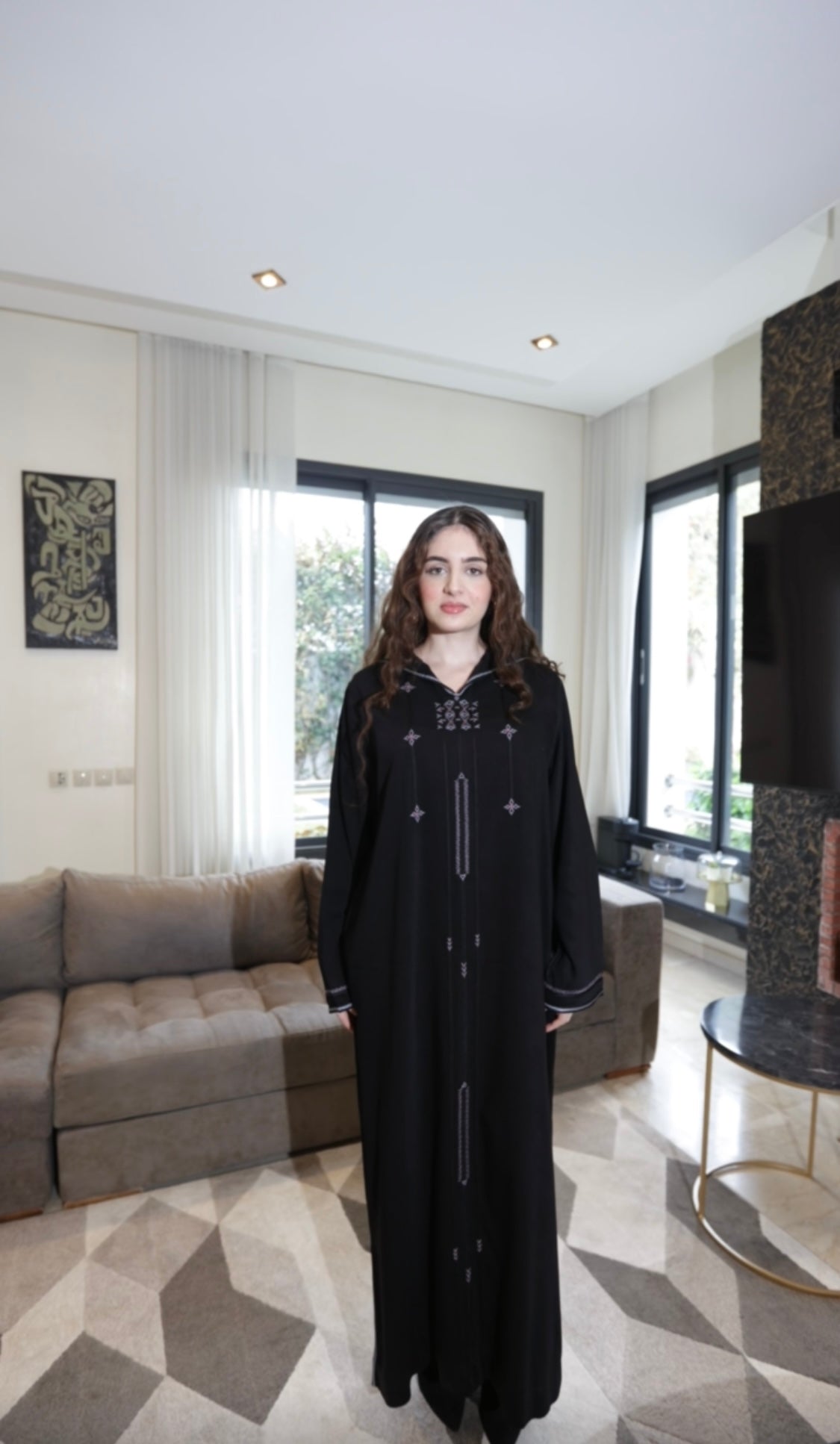 Jellaba Noir en Berchman — Élégance Intemporelle | Maison Lunaris