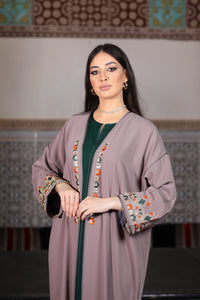 Ensemble Kimono Deux Pièces : Nuances Taupe à la Mode